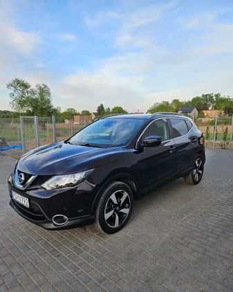 Nissan Qashqai cena 59900 przebieg: 89000, rok produkcji 2016 z Poznań małe 106